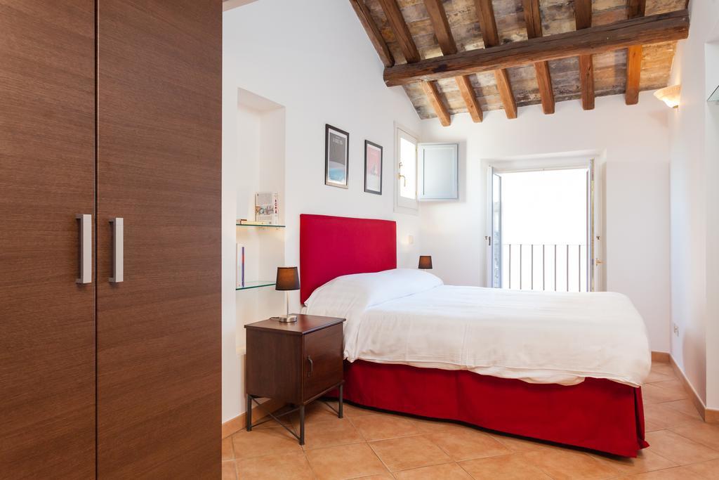 Maisonette Farnese ローマ 部屋 写真